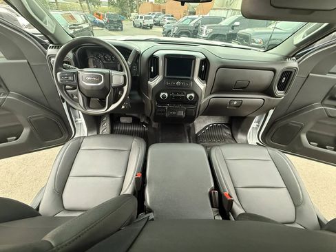 Used 2023 GMC Sierra 2500 Pro w/ Convenience Package image 27