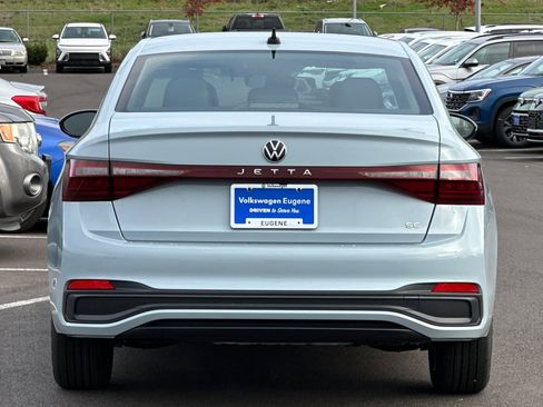 New 2026 Volkswagen Jetta SE image 4