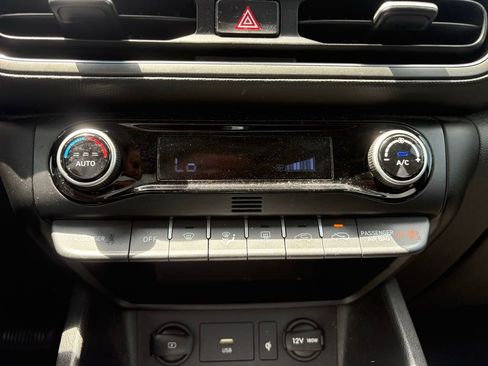Used 2023 Hyundai Kona SEL w/ Convenience Package FWD image 22