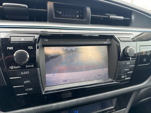 Used 2016 Toyota Corolla LE Premium FWD image 12