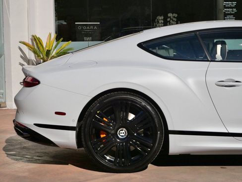 New 2026 Bentley Continental GT AWD/4WD image 9