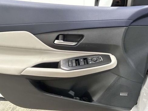 New 2026 Nissan Sentra SL FWD image 12