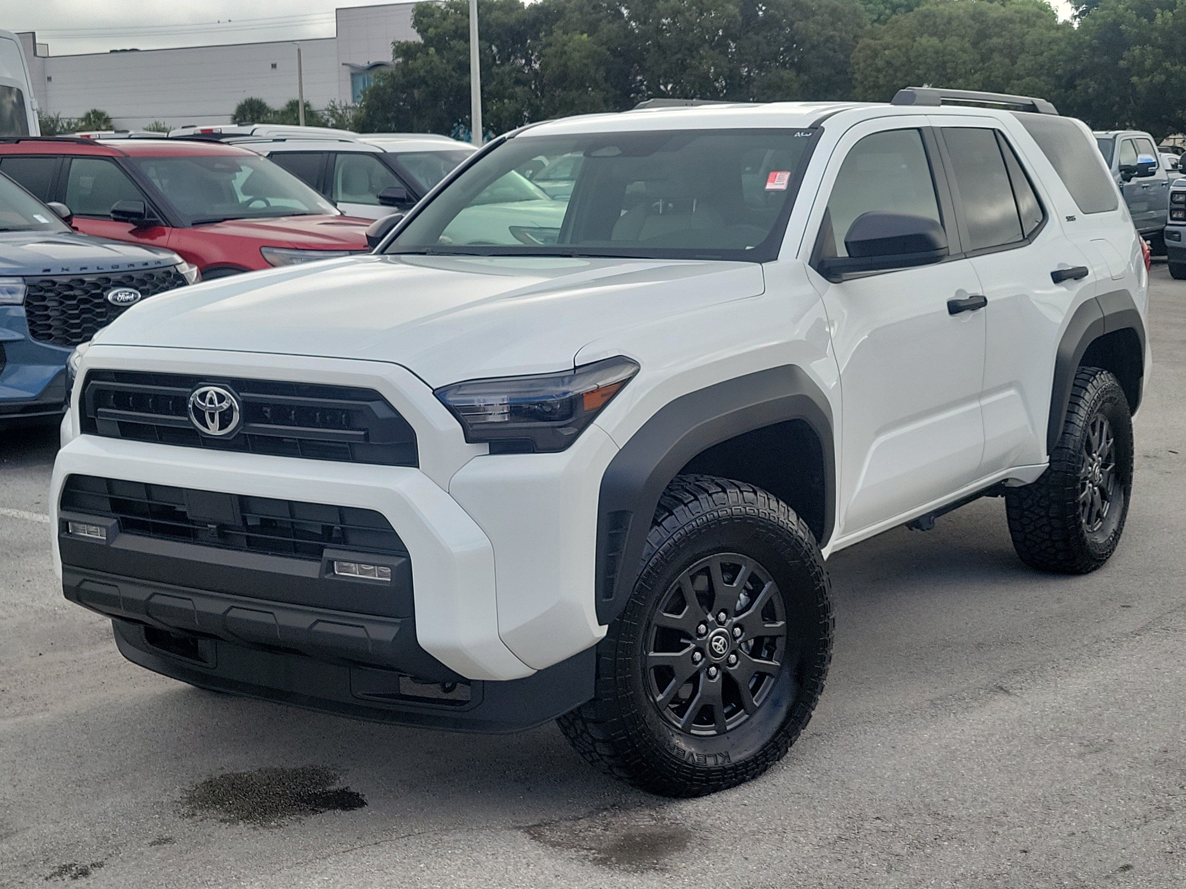 Used 2026 Toyota 4Runner SR5 AWD/4WD image 33