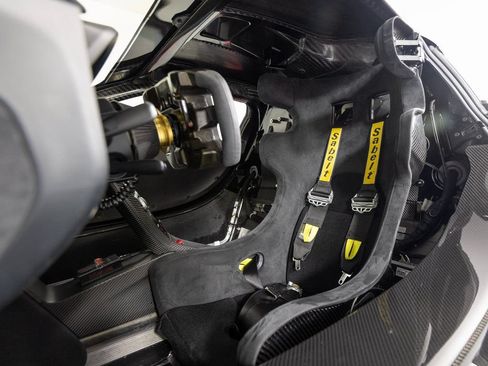 Used 2015 McLaren P1 RWD image 47