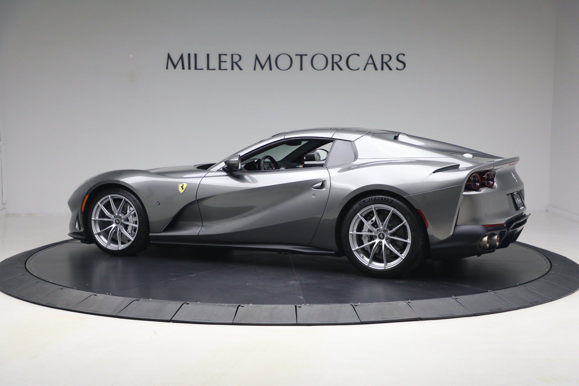 Certified 2021 Ferrari 812 GTS RWD image 35