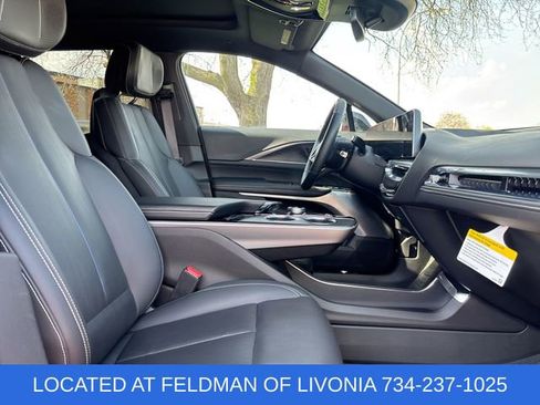 Used 2024 Cadillac Lyriq Sport w/ LPO, Floor Liner Package AWD/4WD image 27