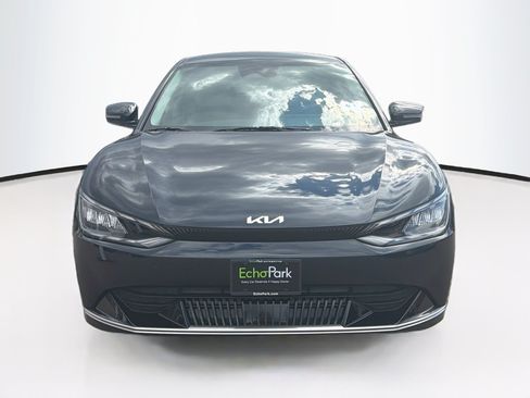Used 2024 Kia EV6 Wind AWD/4WD image 2