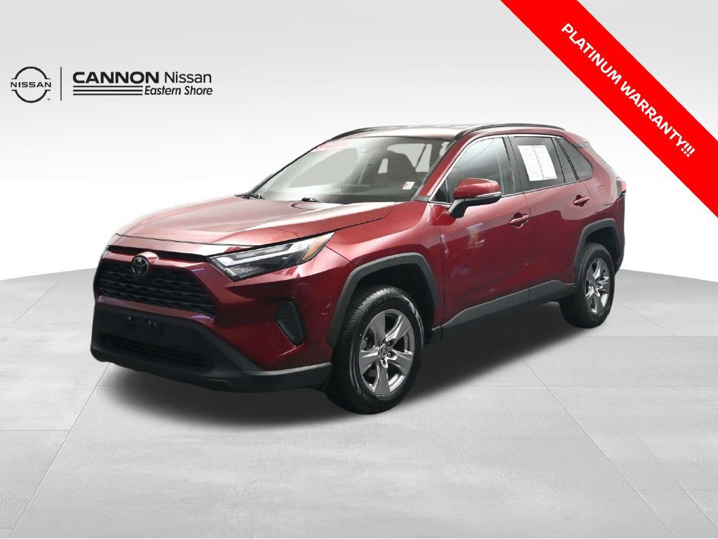 Used 2022 Toyota RAV4 XLE AWD/4WD image 1