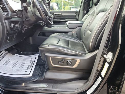 Used 2019 RAM 1500 Limited image 16