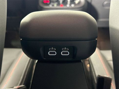 Used 2025 MINI Cooper S image 32