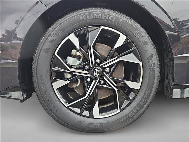 Used 2025 Hyundai Sonata SEL FWD image 24