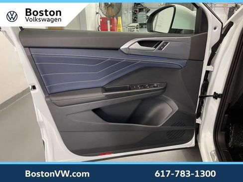 Used 2025 Volkswagen Taos SEL w/ Black Wheel Plus Package image 22