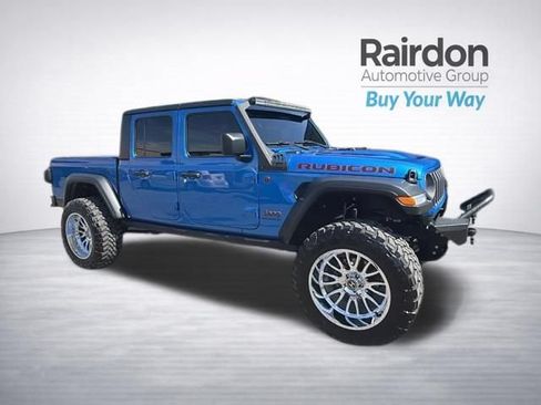 Used 2024 Jeep Gladiator Rubicon w/ Convenience Group AWD/4WD image 1