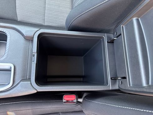 Used 2022 Nissan Sentra SV FWD image 25