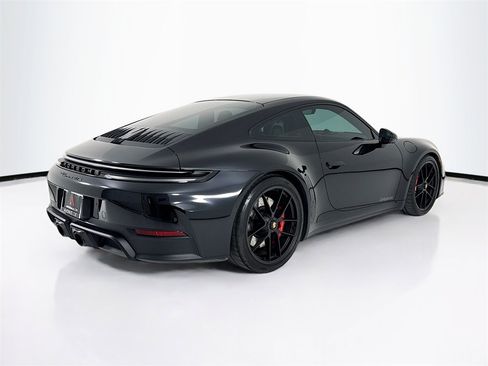 Used 2026 Porsche 911 Carrera GTS image 9
