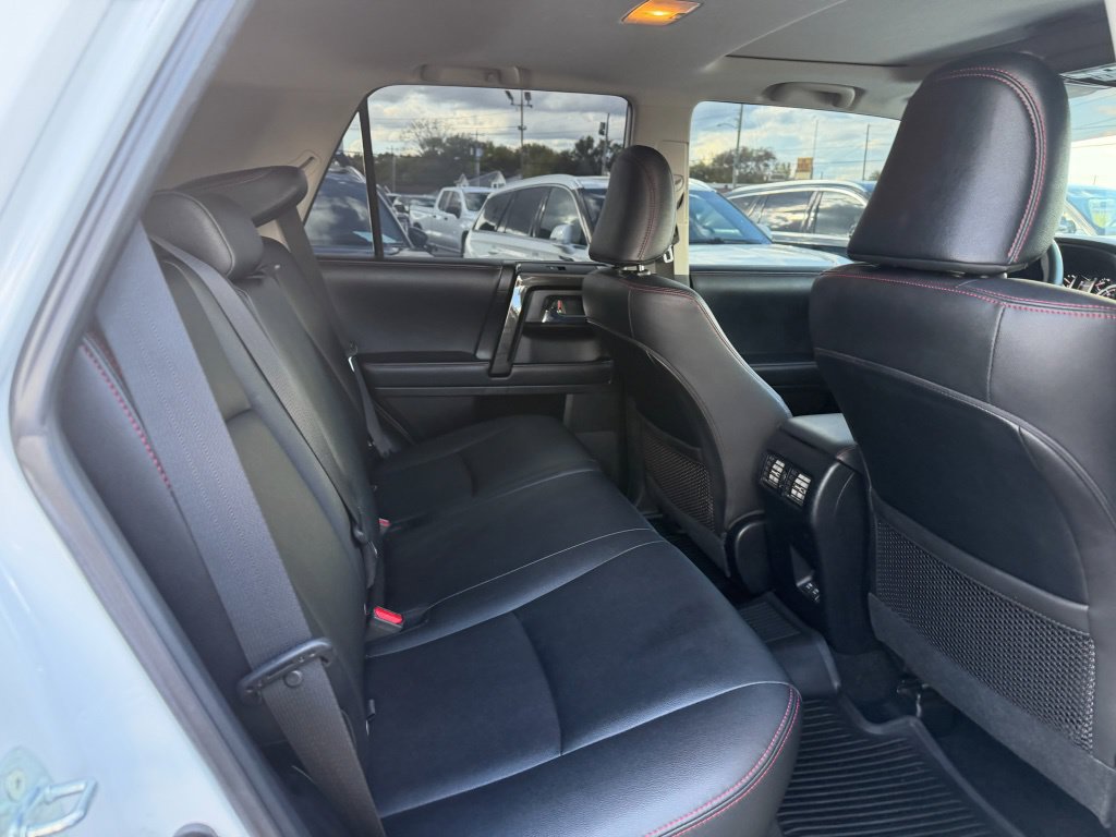 Used 2020 Toyota 4Runner TRD Off-Road Premium w/ Moonroof Package AWD/4WD image 15