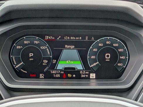 Used 2023 Audi Q4 e-tron Premium Plus w/ Premium Plus image 3