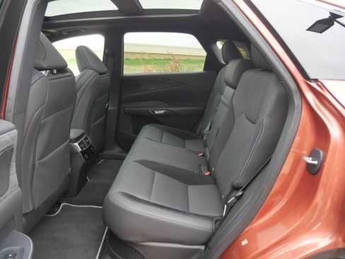 Certified 2024 Lexus RX 500h F Sport image 9