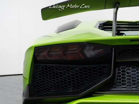 Used 2016 Lamborghini Aventador LP 750-4 Superveloce image 18
