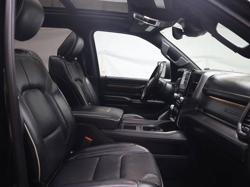 Used 2021 RAM 1500 Limited image 10