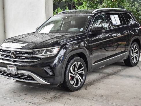 Used 2021 Volkswagen Atlas SEL Premium image 3