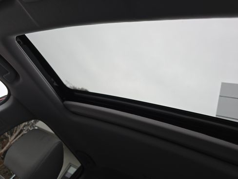 Used 2022 Honda CR-V EX image 31