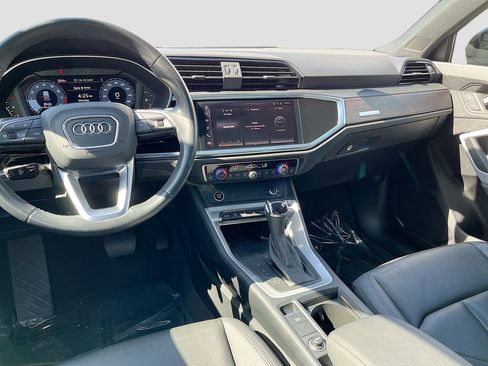 Used 2024 Audi Q3 2.0T Premium Plus image 29