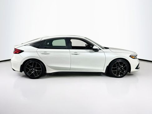 Used 2023 Honda Civic Sport Touring image 4