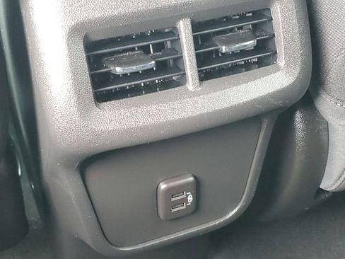 Used 2023 GMC Terrain SLE w/ Driver Convenience Package AWD/4WD image 32