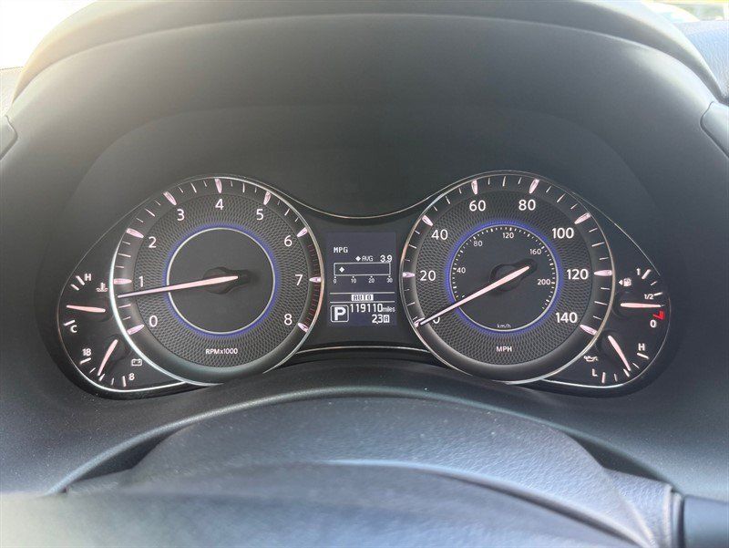 Used 2016 INFINITI QX80 4WD w/ Driver's Assistance Package image 16