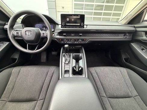 Used 2023 Honda Accord EX image 16