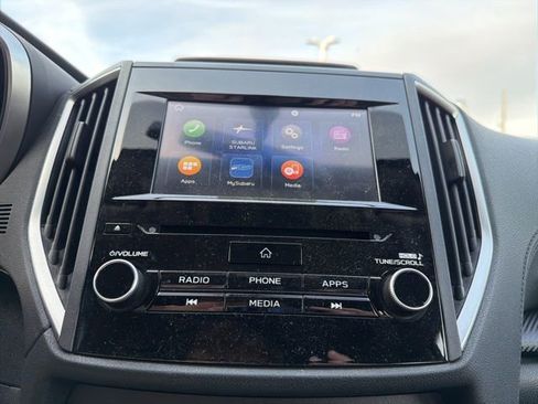 Used 2019 Subaru Crosstrek 2.0i Premium image 21