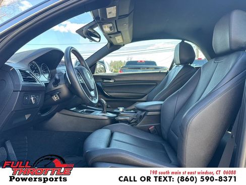 Used 2018 BMW 230i xDrive Convertible image 22