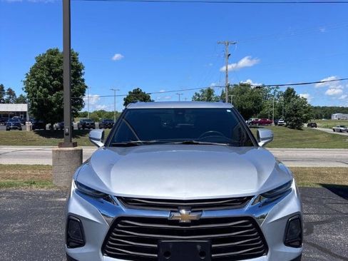 Used 2019 Chevrolet Blazer LT w/ Sun and Wheels Package AWD/4WD image 3