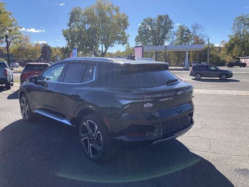 New 2026 Chevrolet Equinox EV LT image 5