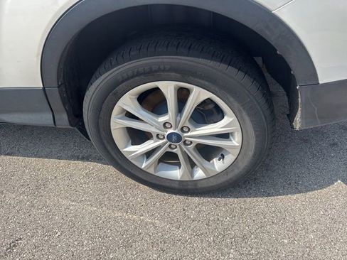 Used 2018 Ford Escape SEL AWD/4WD image 7