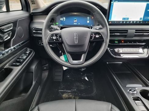 New 2026 Lincoln Corsair Grand Touring AWD/4WD image 30