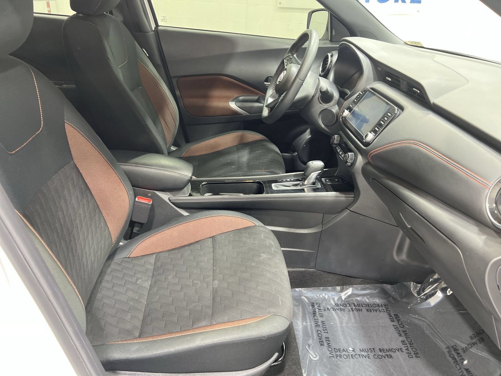 Used 2024 Nissan Kicks SR FWD image 23