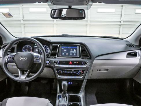 Used 2018 Hyundai Sonata SEL image 15