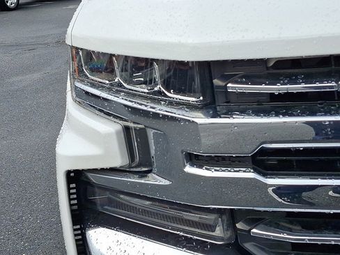 Used 2019 Chevrolet Silverado 1500 LTZ w/ LTZ Plus Package image 9