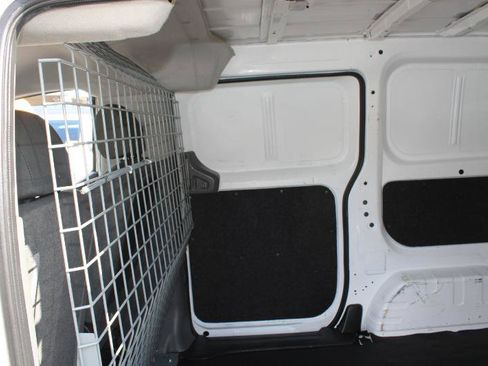 Used 2020 Nissan NV200 S image 13