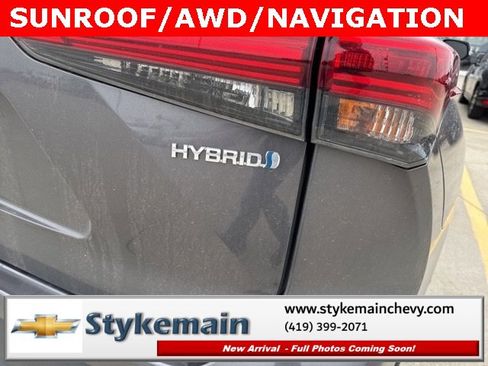Used 2021 Toyota Highlander XLE image 12