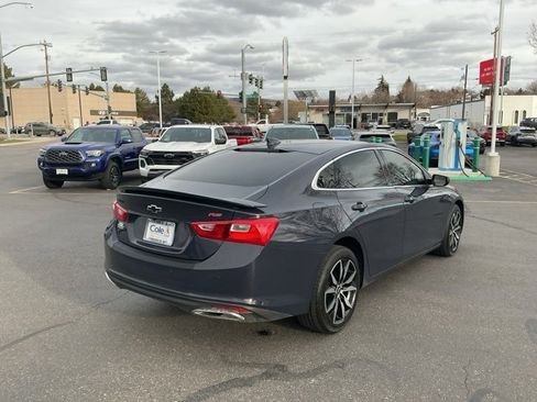 Used 2025 Chevrolet Malibu RS image 3