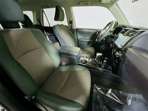 Certified 2024 Toyota 4Runner TRD Off-Road image 25