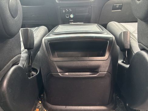 Used 2017 Toyota Sienna SE w/ SE Preferred Package image 12