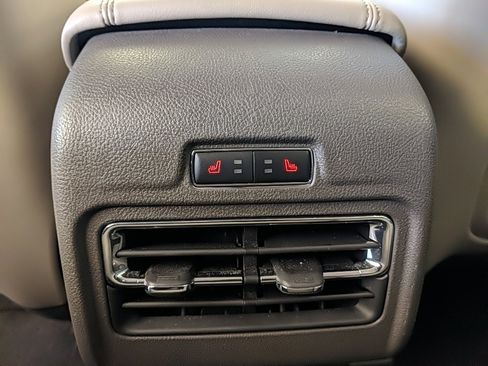 Certified 2022 Lincoln Corsair AWD w/ Equipment Group 101A image 13