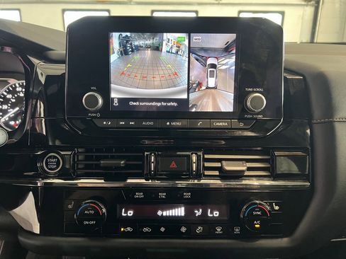 Used 2024 Nissan Pathfinder Rock Creek image 26