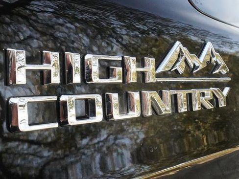 Used 2024 Chevrolet Tahoe High Country w/ Advanced Technology Package AWD/4WD image 47