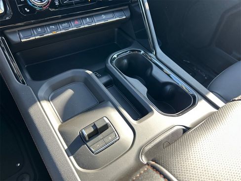 New 2026 GMC Sierra 3500 AT4 w/ AT4 Premium Plus Package image 29