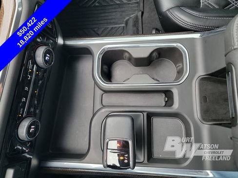 Used 2024 Chevrolet Silverado 1500 LT Trail Boss w/ LT Trail Boss Premium Package image 17